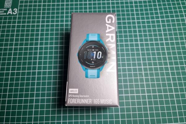Garmin Forerunner 165 Music - Unboxing