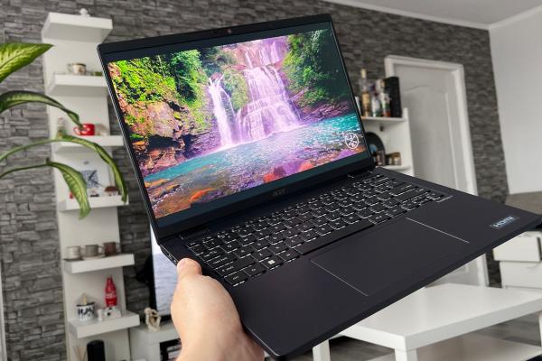 ACER TravelMate P6 14 Review: cel mai subțire și ușor laptop profesional destinat profesioniștilor, cu ecran OLED și performanță susținută