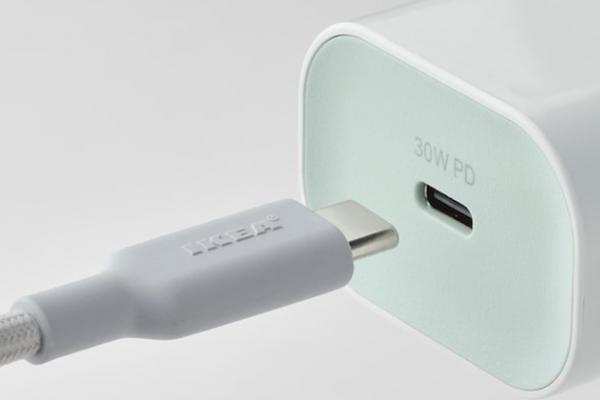 IKEA a lansat încărcătoare rapide accesibile de 30W și 45W sub brand SJÖSS; Cât costă?