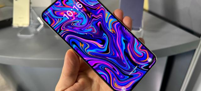 Samsung Galaxy S25 va copia iPhone 16 Pro la capitolul ecran (Zvon)