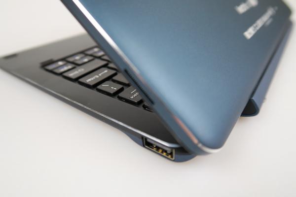 Cube iWork 10 Ultimate: Multimedia cu două difuzoare puse la treabă şi volum rezonabil