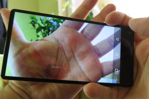 Bluboo S1 Unboxing: au venit clonele de Xiaomi Mi MIX şi arată bine! (Video)