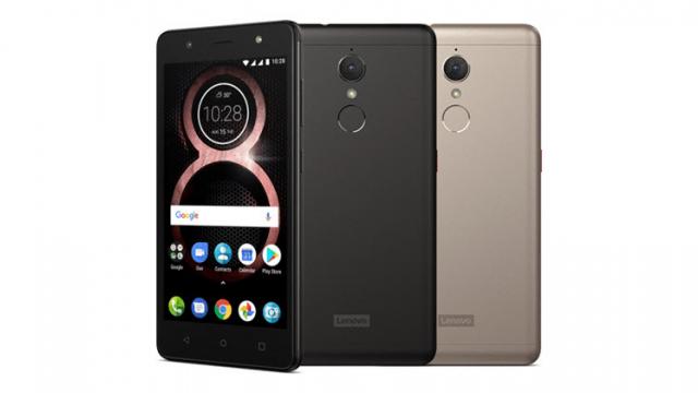 <b>Lenovo prezintă terminalele K8 și K8 Plus; modele mid-range cu baterii de 4000 mAh</b>La scurt timp de la debutul phablet-ului K8 Note, Lenovo anunță astăzi și smartphone-urile K8, respectiv K8 Plus. Acestea sunt modele din zona de buget și se remarcă prin bateriile generoase de 4000 mAh pe care le oferă la pachet și prin faptul