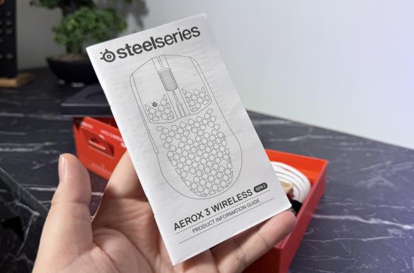 SteelSeries Aeroex 3 Wireless Gen 2 - Unboxing: Photo 05-04-2026, 16 12 55.jpg