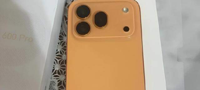 Honor 600 Pro se vede în imagini reale; Baterie uriașă de 9000 mAh și design complet schimbat