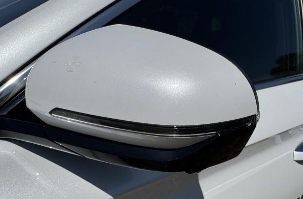 Design exterior BYD Seal U DM-i: BYD-Seal-U-DM-i_130.jpg