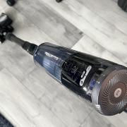 Rowenta X-Force Flex 12.60 NEO RH9LC1WO Review: Aspiratorul vertical fără fir, cu o mulțime de accesorii la pachet și adaptabil pe orice suprafață întâlnită în cale