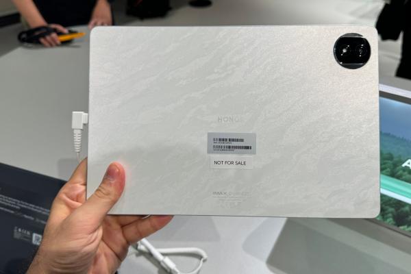 HONOR MagicPad 2 la IFA 2024; O tabletă OLED cu preț accesibil și funcții avansate