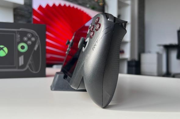 ASUS ROG XBOX Ally X - Unboxing: ASUS-ROG-XBOX-Ally-X-Unboxing_021.jpg