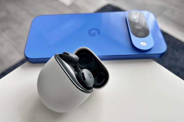 Google Pixel Buds 2a Review: Căștile wireless mid-range care livrează sunet premium și boost de autonomie