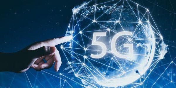 <b>Impactul economic şi financiar al întârzierii implementării 5G în România: prinși între trecut și viitor</b>Discutăm despre 5G de 3 ani deja, dar lucrurile nu par să se mişte... la noi cel puţin. Se împlineşte anul de când Orange şi Digi au lansat servicii 5G limitate la mici zone din Bucureşti, în vara lui 2019