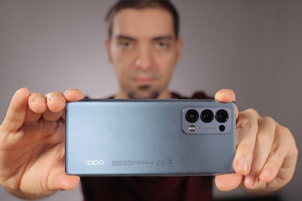 OPPO Reno6 Pro 5G Unboxing, prezentare: telefon high end care elevează Bokeh Flare la rang de artă