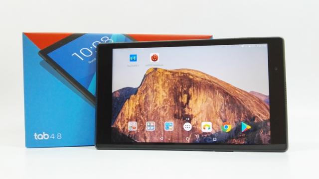 <b>Prezentare Lenovo Tab 4 8: Tabletă multimedia pentru întreaga familie ce impresionează la capitolul acustică</b>Din partea celor de la Orange a sosit pe masa mea de teste în ultimele săptămâni și tableta numită Lenovo Tab 4 8, dispozitiv multimedia pentru întreaga familie. Se livrează cu un hardware mid-range și are câteva capitole la care impresionează