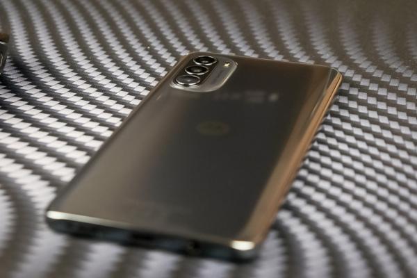 Motorola G52 - Încărcare rapidă și autonomie pe care te poți baza