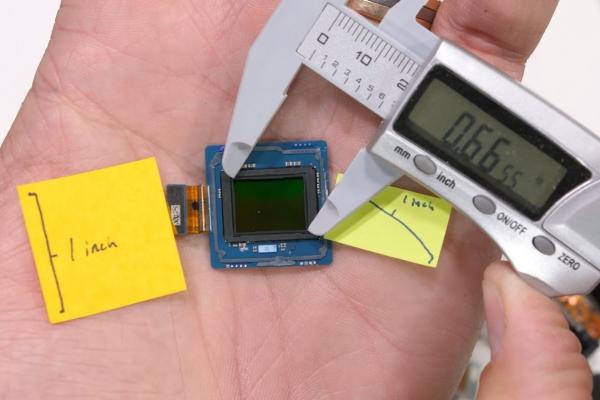 Xiaomi 12S Ultra este disecat şi dezvăluie că senzorul de 1 inch.... nu are 1 inch; Iată de ce (Video)