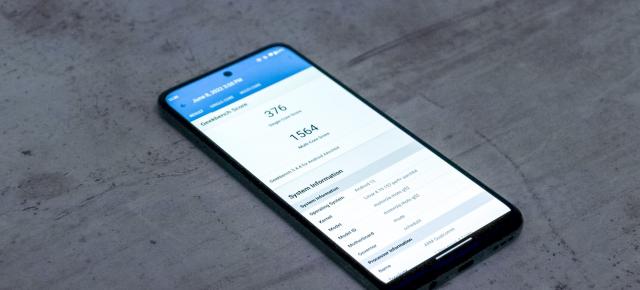 Motorola G52 - Rezultate tipice unui midrange în testele sintetice