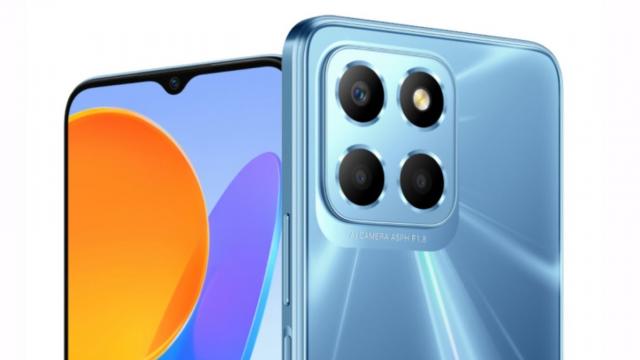 <b>Honor X8 5G a debutat: smartphone entry level cu procesor Snapdragon 480+, cameră triplă</b>Honor a ţinut un eveniment astăzi, în cadrul căruia a anunţat un smartphone entry level 5G. E de fapt vorba despre versiunea 5G a lui Honor X8, testat deja de noi. El avea procesor Snapdragon 680 4G, înlocuit acum de un Snapdragon 