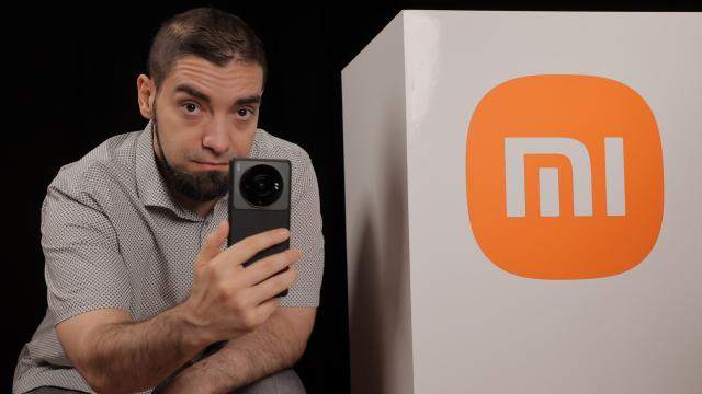 <b>Xiaomi 12S Ultra unboxing şi primele impresii: cameraphone-ul Xiaomi cu senzor uriaş de 1 inch inaugurează parteneriatul cu Leica (Video)</b>Ieri, pe 21 iulie am avut ocazia să petrec 40 de minute cu Xiaomi 12S Ultra. Vestea bună? Avem cameraphone, cu senzor de 1 inch, o premieră pe smartphone-urile de larg consum. Mă rog... nu foarte larg consum, deoarece acest telefon 