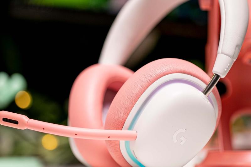 Logitech G - Aurora: GEM_lifestyle4.jpg