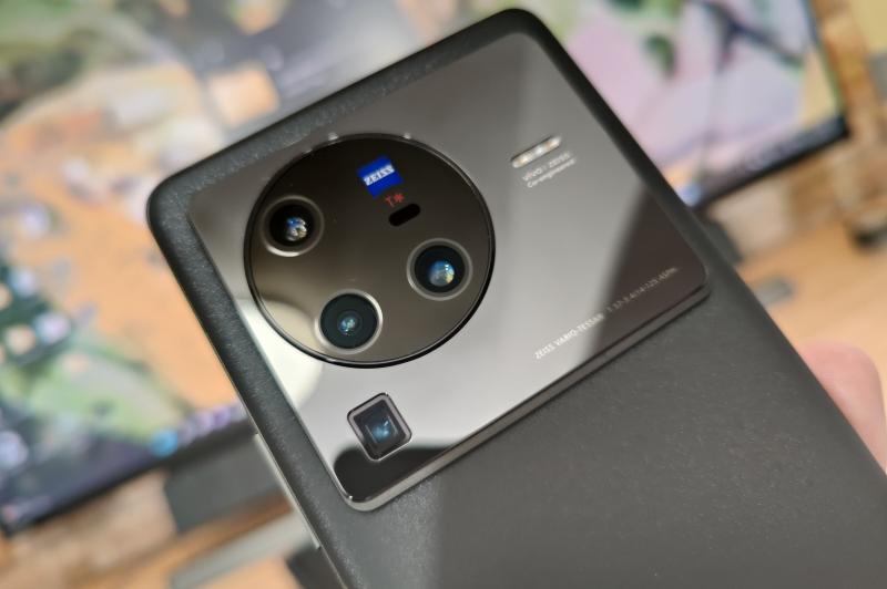 Vivo X80 Pro - Galerie foto Mobilissimo.ro: vivo-X80-Pro_030.jpg