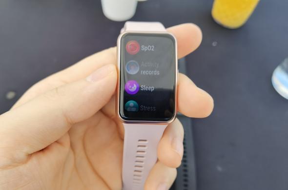 Huawei Watch Fit - Fotografii hands-on: Huawei-Watch-Fit-Hands-On_006.jpg