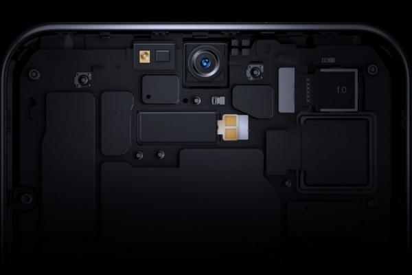 IFA 2020: Primul telefon cu cameră sub ecran este aici - ZTE Axon 20 5G are dotări super-high-midrange