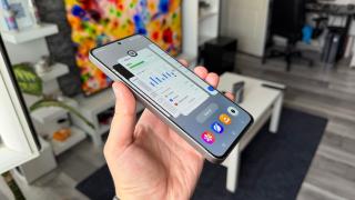 Samsung Galaxy S26 FE: Bateria rămâne familiară pentru un FE, 4900 mAh cu încărcare la 45W, încărcare wireless și wireless inversă