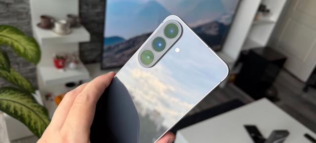 Samsung Galaxy S26 FE: Design cu pilulă pentru cameră ca noutate