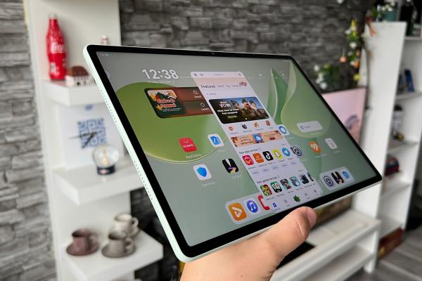 HUAWEI MatePad 12 X PaperMatte (2025): Hardware cu noutăți la ecran și o singură configurație oferită