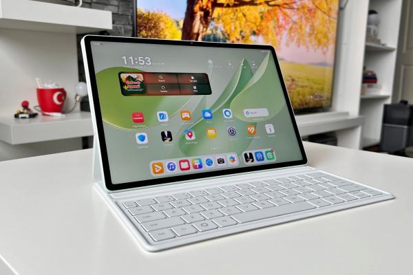 Huawei MatePad 12 X PaperMatte (2025): Benchmark-uri peste MatePad Pro-uri chiar, răcire mai generoasă
