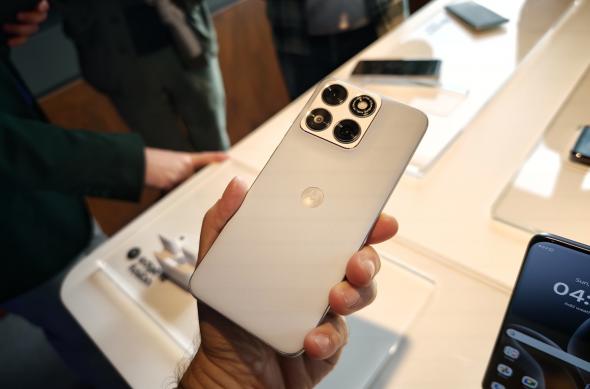 Motorola Edge 70 Fusion - Fotografii hands-on MWC 2026: IMG_20260301_165321.jpg