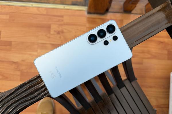 Samsung Galaxy S26 Ultra review detaliat în limba română (evaluare Mobilissimo)