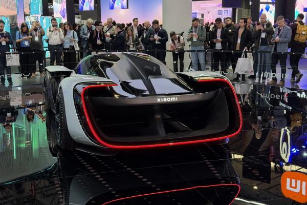 Xiaomi Vision GT - Fotografii MWC 2026