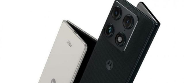 MWC 2026: Motorola RAZR Fold acum în Europa! Se vinde cu 1999 euro, aduce baterie de 6000 mAh și procesor Snapdragon 8 Gen 5