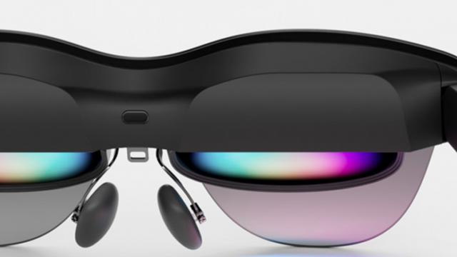 <b>MWC 2026: RayNeo Air 4 Pro marchează o premieră în AR; HDR10 ajunge pe ochelari inteligenți accesibili</b>RayNeo Air 4 Pro sunt noii ochelari AR ai brandului afiliat TCL. Proaspăt prezentați la MWC 2026, ei marchează o premieră pe această nișă, aducând suport HDR10. Sunt primii ochelari de realitate augmentată capabili să redea conținut cu dynamic