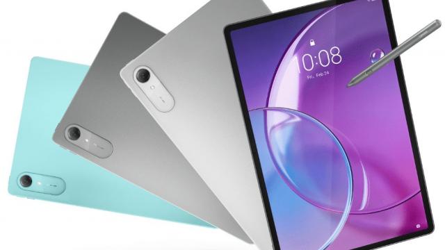 <b>MWC 2026: Lenovo prezintă Idea Tab Pro Gen 2, cu ecran 3.5K de 13 inch, procesor Snapdragon 8s Gen4; Cât costă?</b>Lenovo Idea Tab Pro Gen 2 a fost prezentată oficial la MWC 2026, ca succesor direct pentru modelul de anul trecut. Aduce upgrade-uri vizibile pe partea de ecran și performanță. Vorbim despre o tabletă Android cu un panou mai mare și mai luminos