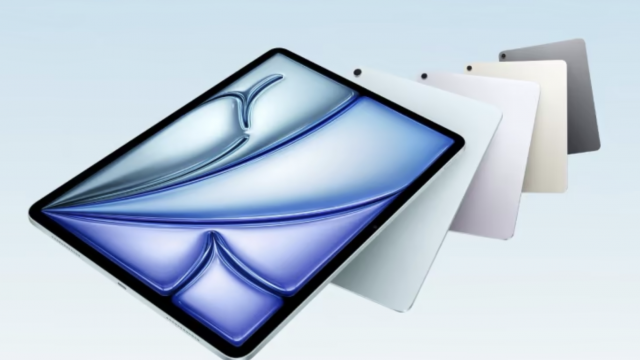 <b>A debutat iPad Air cu procesor M4: mai multă putere, același preț de pornire</b>Apple anunță noul iPad Air echipat cu cipul M4, un upgrade major de performanță care păstrează același preț de pornire. Tableta vine în variante de 11 și 13 inch și mizează pe procesare mai rapidă, capabilități AI extinse și conectivitate 