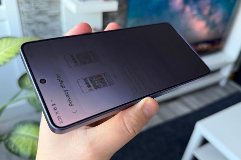 Samsung Galaxy S26 Ultra - Privacy Display: Privacy_ (6).jpg