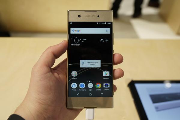 MWC 2017: Sony Xperia XA1 hands-on - revine midranger-ul edge to edge, acum şi mai puternic (Video)
