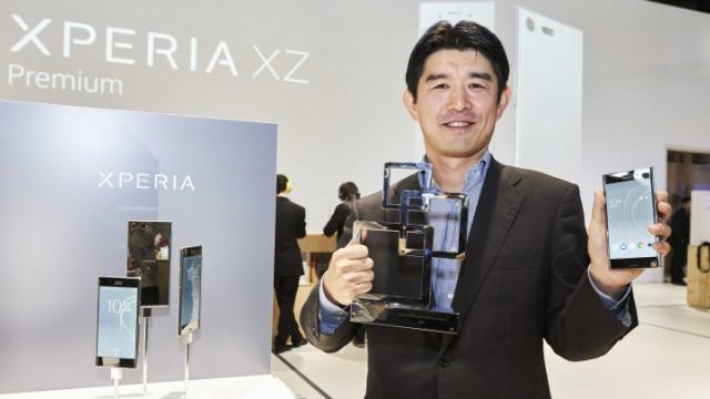 <b>Sony Xperia XZ Premium primeşte distincţia de "Cel mai bun smartphone nou" la MWC 2017</b>După premiile acordate de publicaţii pentru terminalele lansate la MWC 2017, e momentul şi pentru premiile acordate de autoritatea GSMA. Aceasta este o organizaţie europeană, care se ocupă de altfel cu organizarea lui Mobile World Congress în Barcelona.