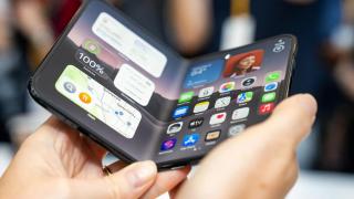 iPhone Duo 3 ar putea recupera ce Apple a sacrificat pentru 5,2 mm: Face ID și camera telefoto