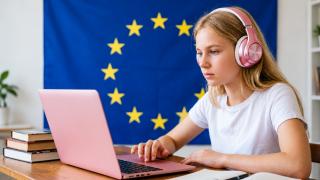 UE vrea să țină copiii sub 13 ani departe de social media – cine va fi păcălit primul: platforma, părintele sau autoritatea?