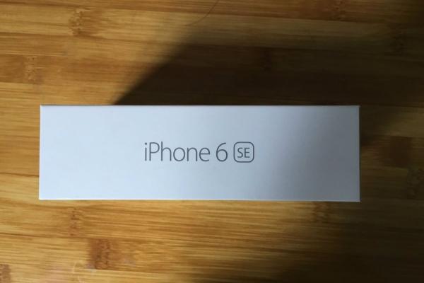 iPhone 6 SE reapare în fotografii cu ambalajul său, cu iz realist