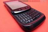 blackberry_torch_9800_02.jpg