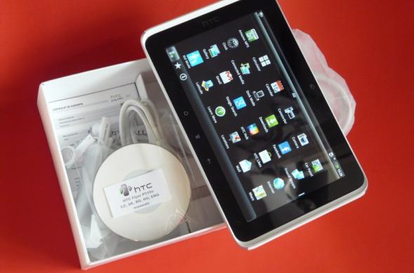 HTC Flyer, prima tabletă Gingerbread cu HTC Sense scoasă din cutie (Video): p1200808jpg.jpg