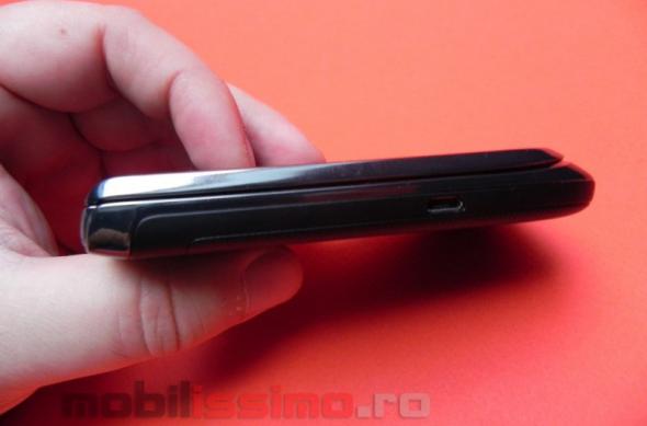 BlackBerry Torch 9800 - Galerie foto Mobilissimo.ro: blackberry_torch_9800_08.jpg