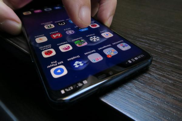 LG G7 ThinQ: Benchmark-uri între Huawei P20 Pro şi Galaxy Note 9