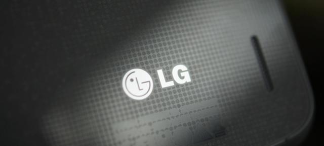 LG K12+ așteptat să sosească la MWC 2019; Avem o schiţă şi specificaţii ale telefonului de buget