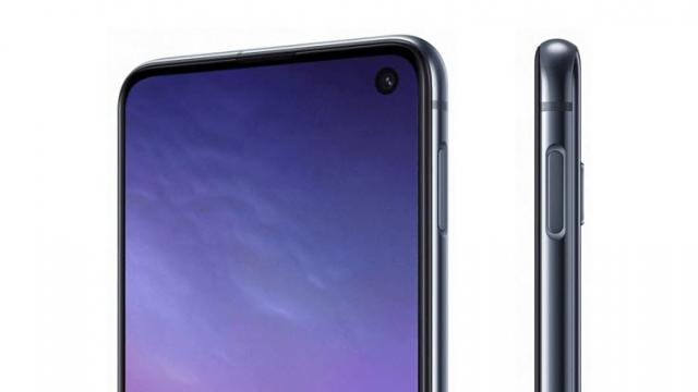 <b>Samsung Galaxy S10E își arată scanner-ul de amprente pentru prima dată; Vedem și fotografii reale</b>Cu fix 2 săptămâni rămase până la marele eveniment Samsung Unpacked de pe 20 februarie avem ocazia să îl vedem pe Galaxy S10E într-o serie de noi randări, materiale care de această dată ne oferă și o privire asupra părții laterale 