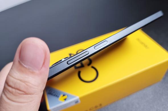 realme C53 - Unboxing: np2056.jpg